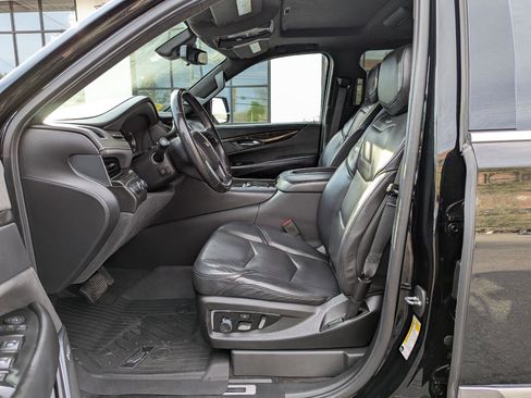 Used 2020 Cadillac Escalade Platinum AWD/4WD image 12