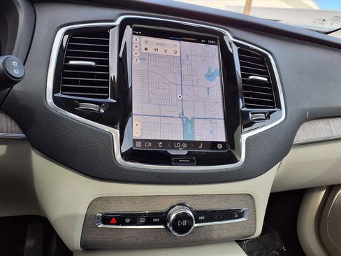 Certified 2024 Volvo XC90 B5 Plus image 26