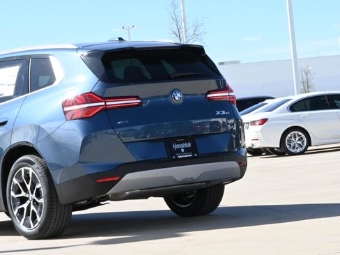 New 2026 BMW X3 xDrive30 w/ Premium Package image 5