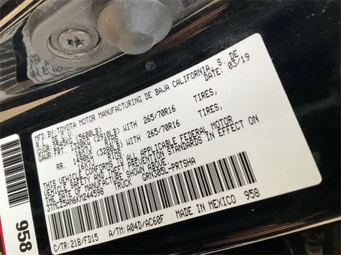 Used 2019 Toyota Tacoma TRD Off-Road image 27