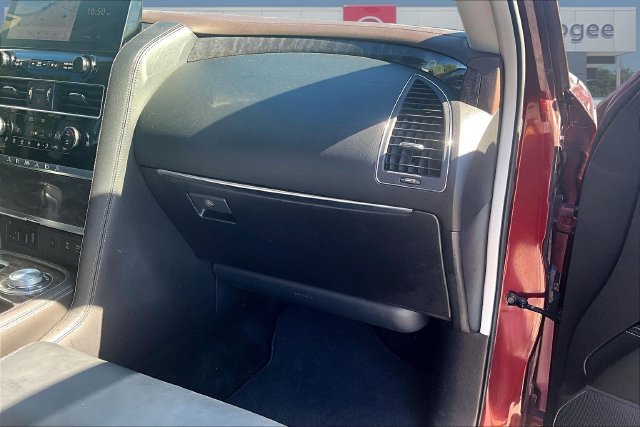 Used 2022 Nissan Armada Platinum w/ Captain's Chairs Package AWD/4WD image 27