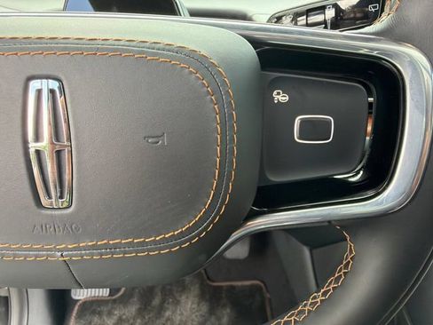 New 2026 Lincoln Navigator L Black Label AWD/4WD image 37