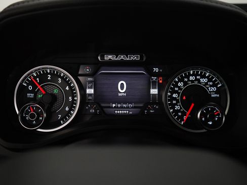 Used 2022 RAM 1500 Laramie AWD/4WD image 31