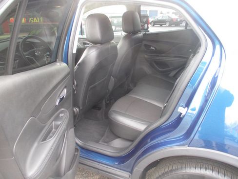 Used 2020 Buick Encore Preferred w/ Safety Package image 21