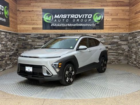 Used 2024 Hyundai Kona SEL AWD/4WD image 5