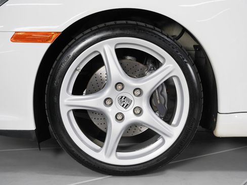 Used 2009 Porsche 911 Carrera RWD image 17