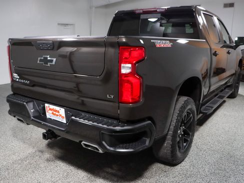 Used 2021 Chevrolet Silverado 1500 LT Trail Boss w/ Convenience Package II AWD/4WD image 7