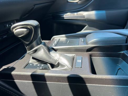 Used 2019 Lexus ES 350 w/ Premium Package FWD image 28
