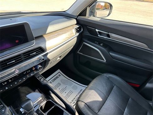 Used 2022 Kia Telluride EX image 29