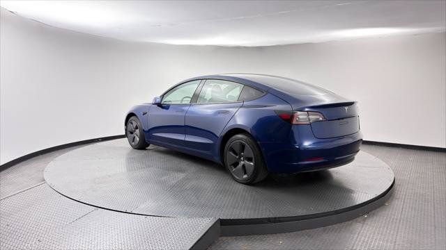 Used 2021 Tesla Model 3 Standard Range Plus RWD image 4