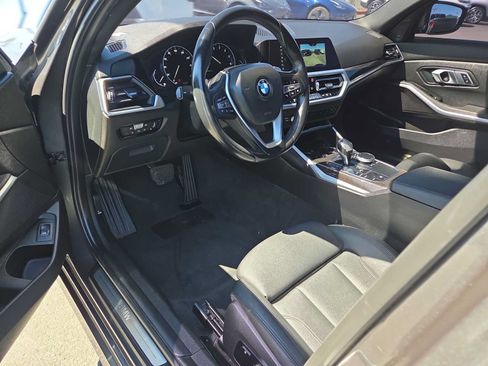 Used 2019 BMW 330i Sedan w/ Driving Assistance Package RWD image 10
