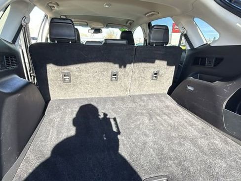 Used 2023 Ford Edge SEL image 27