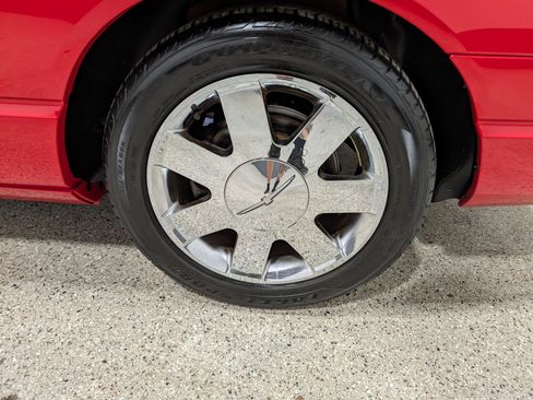 Used 2002 Ford Thunderbird RWD image 10