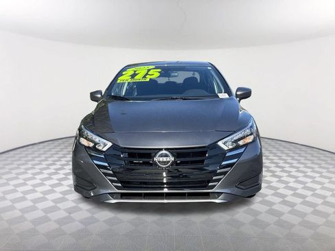 Used 2025 Nissan Versa SV FWD image 2