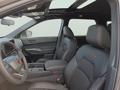 New 2026 Nissan Pathfinder Rock Creek AWD/4WD image 14