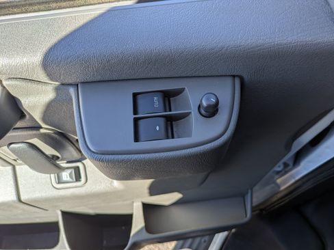 Used 2023 Chevrolet Express 3500 LS image 19