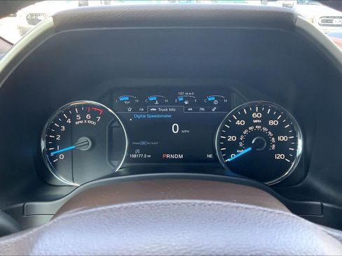 Used 2018 Ford F150 King Ranch w/ Equipment Group 601A Luxury AWD/4WD image 25