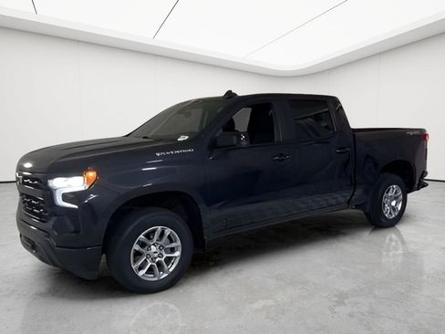 Used 2023 Chevrolet Silverado 1500 RST AWD/4WD image 5