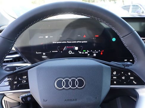 New 2025 Audi Q5 2.0T Premium Plus image 17