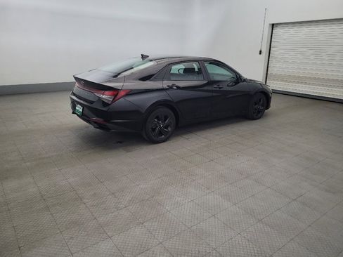 Used 2023 Hyundai Elantra SEL w/ Cargo Package FWD image 10