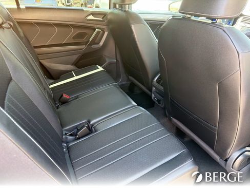 Used 2023 Volkswagen Tiguan SE R-Line FWD image 30