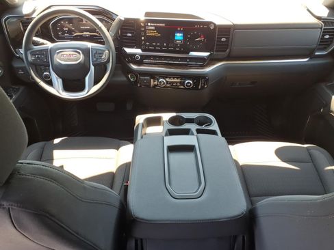 Certified 2025 GMC Sierra 1500 SLE w/ Preferred Package AWD/4WD image 8