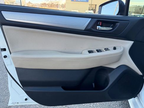 Used 2015 Subaru Legacy 2.5i Premium image 13