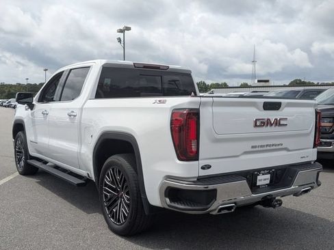 Used 2021 GMC Sierra 1500 SLT AWD/4WD image 5