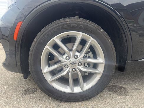 Used 2024 Dodge Durango GT AWD/4WD image 13