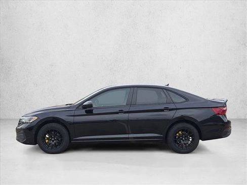 Used 2024 Volkswagen Jetta S image 8