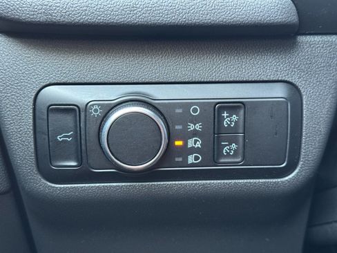 Used 2023 Ford Escape ST-Line w/ Tech Pack #1 FWD image 16
