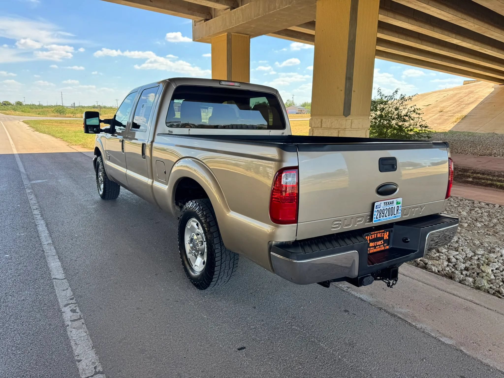 Used 2011 Ford F250 XLT w/ XLT Premium Pkg RWD image 5