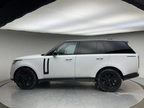 Used 2023 Land Rover Range Rover SE AWD/4WD image 5