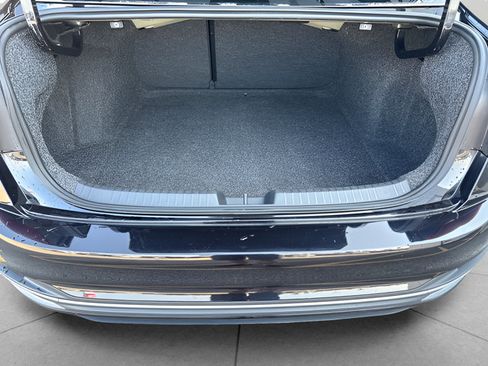 Used 2022 Volkswagen Jetta SEL FWD image 24