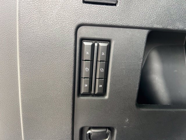 Used 2024 Lincoln Navigator L Reserve AWD/4WD image 17