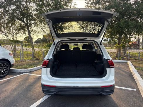 Used 2022 Volkswagen Tiguan S FWD image 13