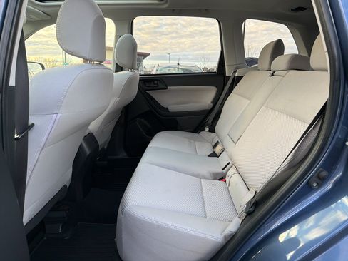 Used 2014 Subaru Forester 2.5i Premium w/ All-Weather Package image 20