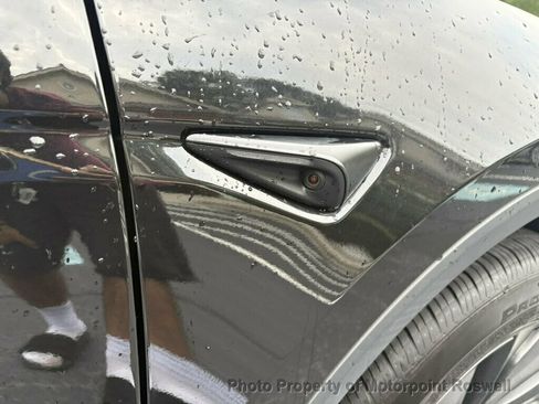 Used 2026 Tesla Model Y Long Range RWD image 23