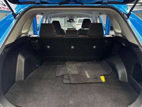 Used 2020 Toyota RAV4 LE FWD image 47