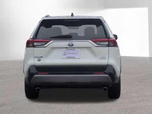 Certified 2020 Toyota RAV4 XSE image 6