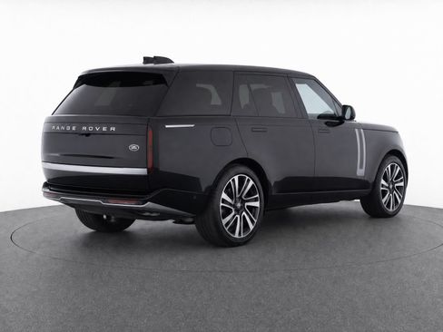 Used 2023 Land Rover Range Rover Long Wheelbase Autobiography AWD/4WD image 4