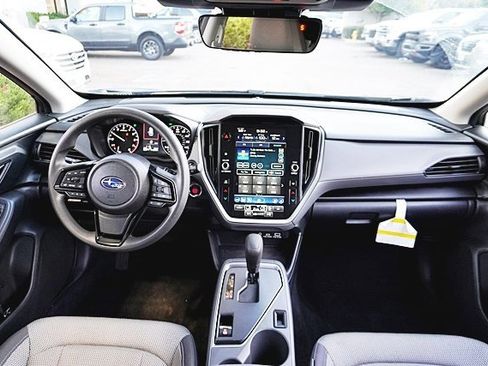 Used 2024 Subaru Crosstrek 2.0i Premium image 18