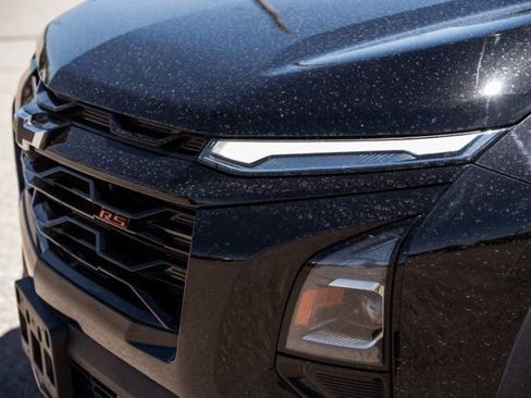 Used 2025 Chevrolet Equinox RS AWD/4WD image 13