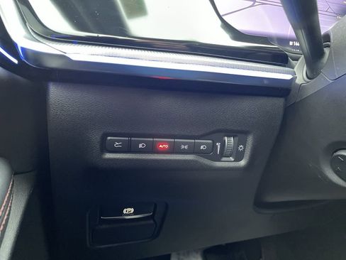 Used 2025 Jeep Wagoneer S Launch Edition image 28