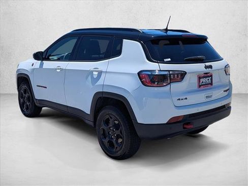 Used 2023 Jeep Compass Trailhawk AWD/4WD image 7