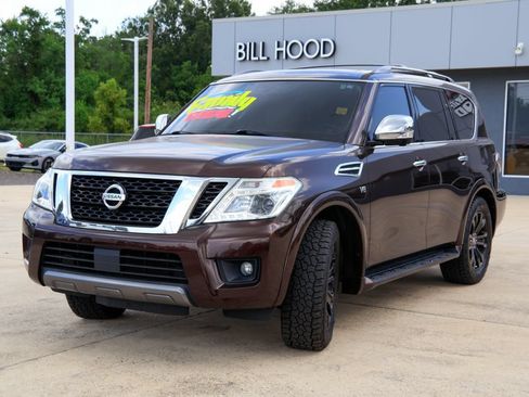 Used 2019 Nissan Armada Platinum w/ Captain's Chairs Package RWD image 29