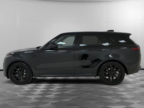 Used 2025 Land Rover Range Rover Sport SE AWD/4WD image 2