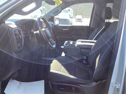 Used 2021 Chevrolet Silverado 1500 LT image 9