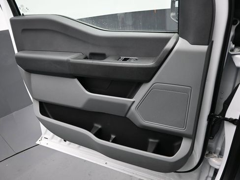 Used 2023 Ford F250 XL w/ XL Chrome Package RWD image 12