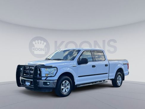 Used 2015 Ford F150 XLT image 1